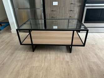 Modern style glass top metal frame coffee table