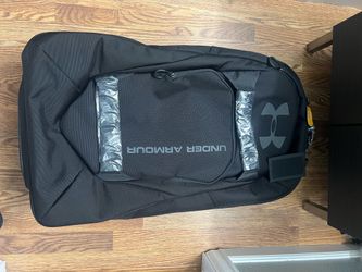 Under Armour Checked Rolling Travel Suitcase Bag