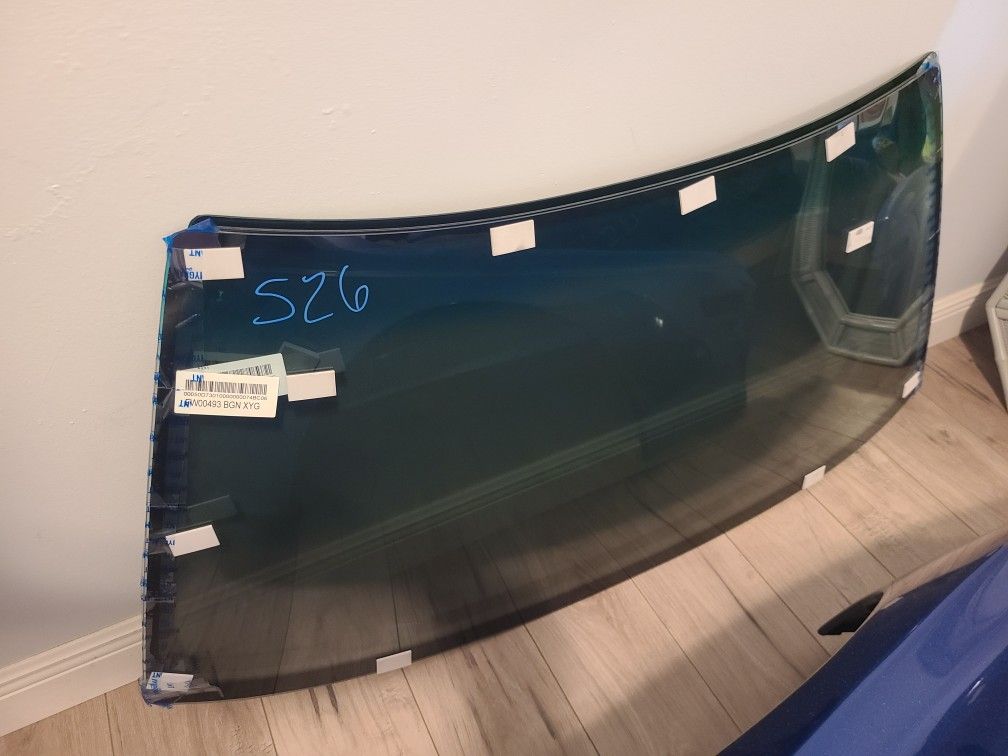 StarionQuest Windshield