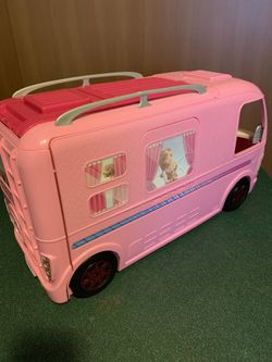 2016 Barbie DREAM CAMPER