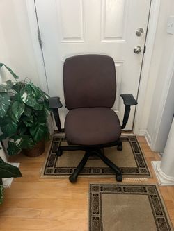 Very nice high end ergonomic desk office chair teknion amicus synchro tilt in great condition