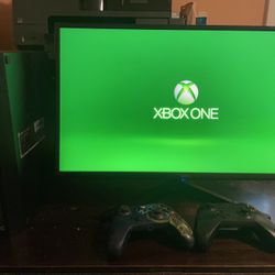 Xbox One 500 GB/24in Monitor