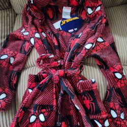 New Spiderman Robe $15 Clean Smoke Free Home Please No Scammers 