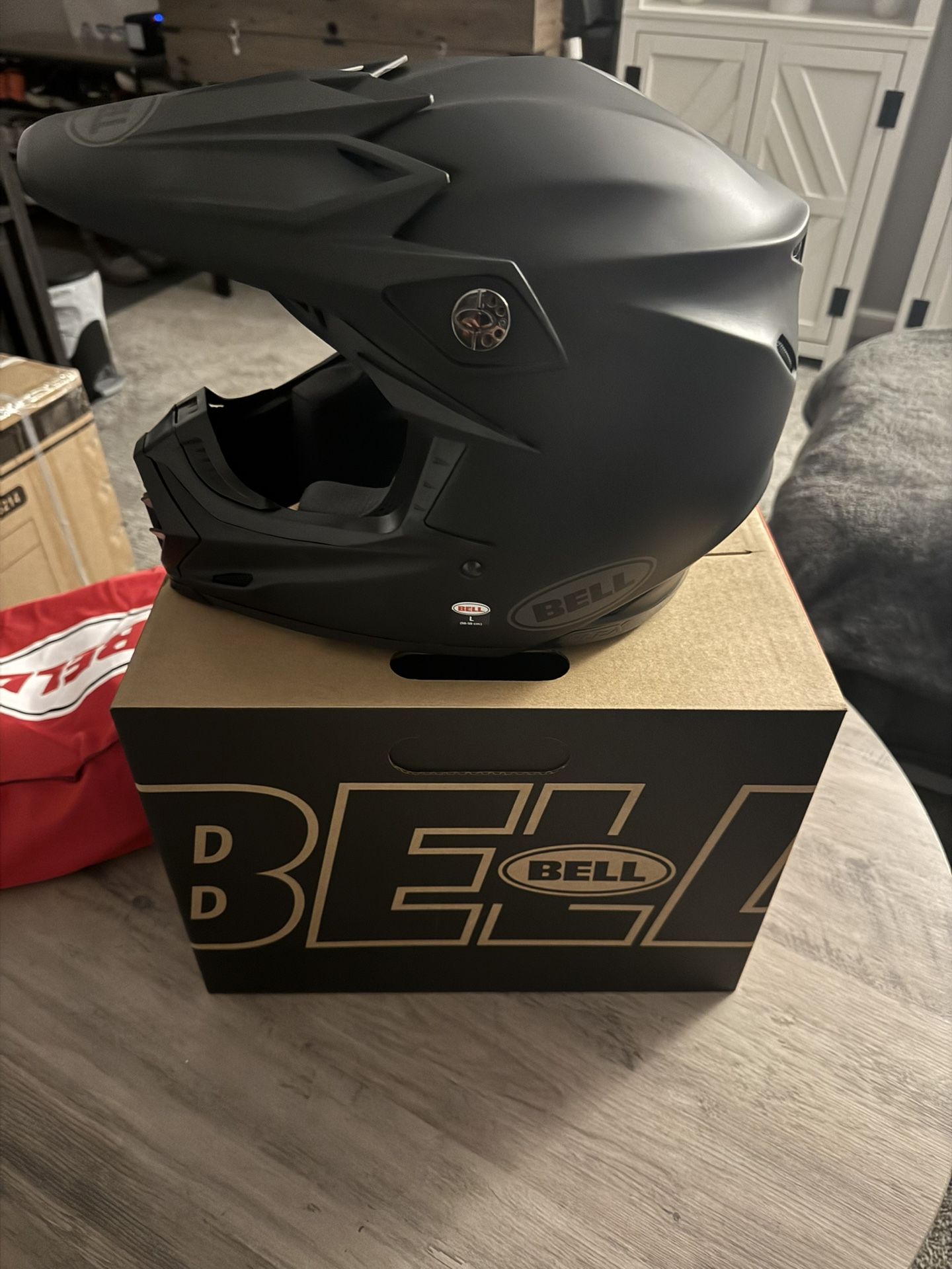 Bell Helmet- Moto -9S Flex -New