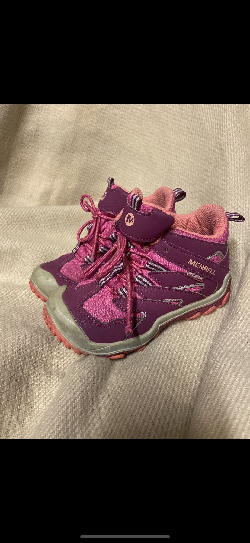 Merrell Little Girls Boots Size 11.5 Waterproof ‼️