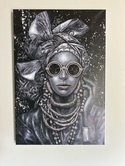 Black and gold picture