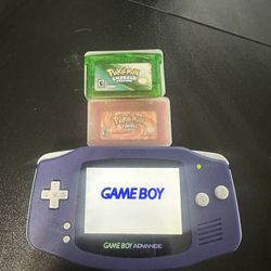 Modded Gameboy With Pokémon Emerald/ Fire Red