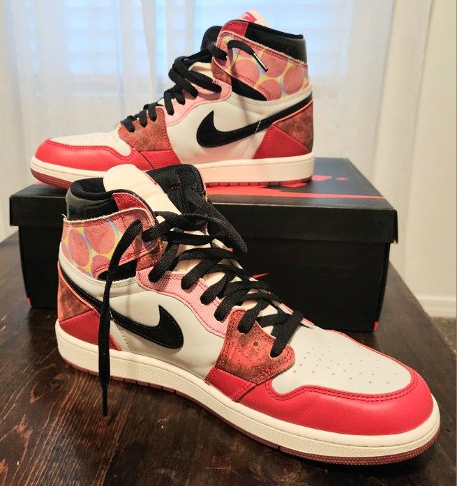 Jordan 1 Retro High OG (Spider-Man Across The Spider Verse ) 