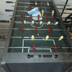 Foos'ball Table