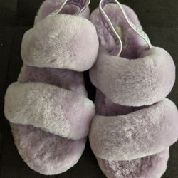 Size 7 Womens Ugg Sandal Slippers 
