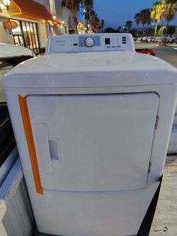 Insignia Front-Load Dryer White