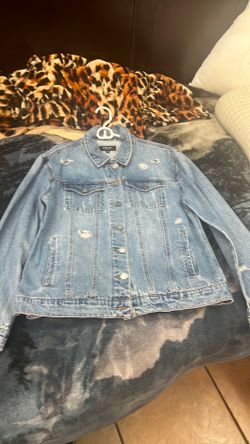 Jean jacket size medium
