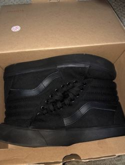 All Black Vans Size 8 Men (Can fit Women size 7.5)