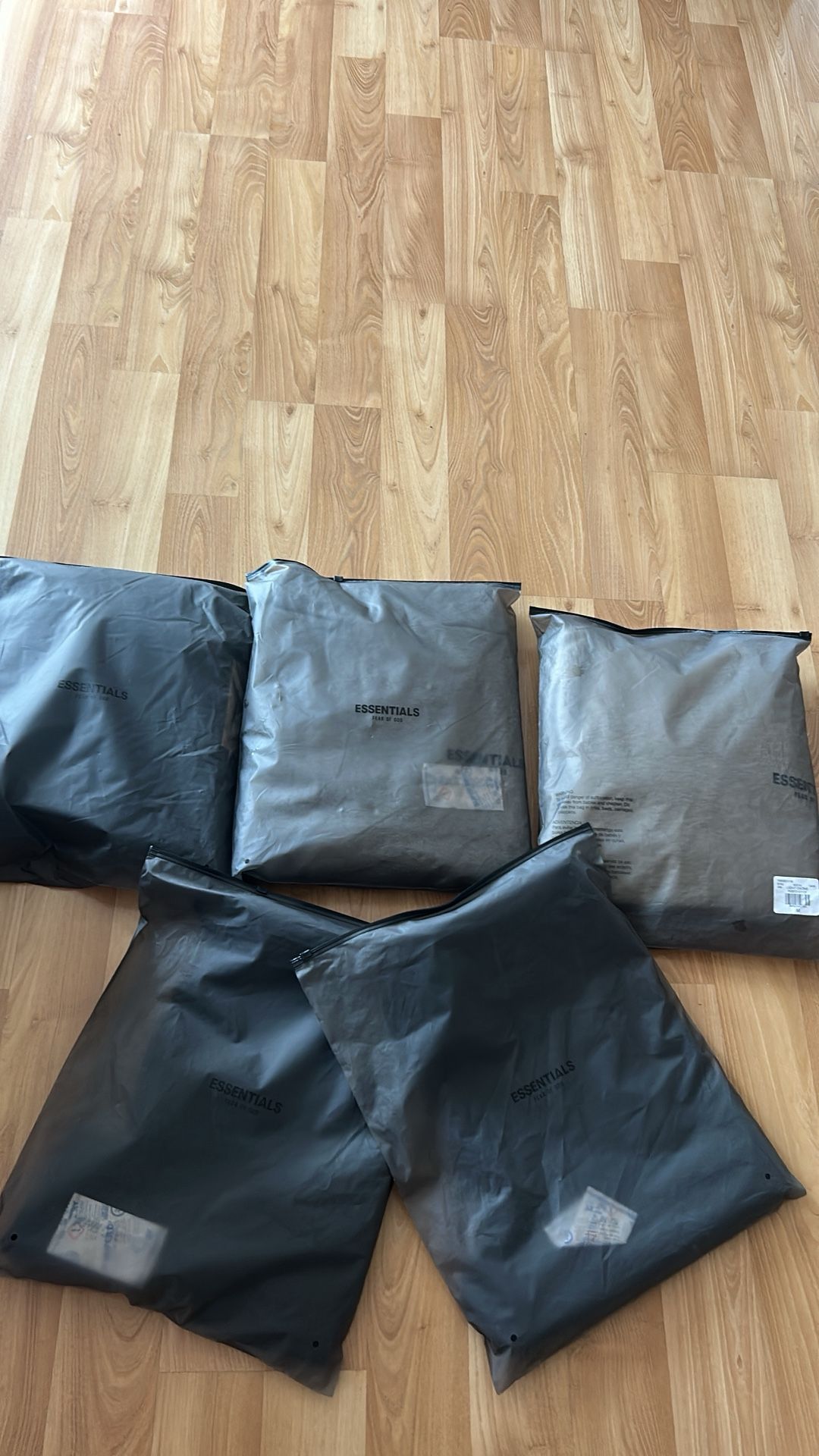 Essentials Hoodies And Shorts 