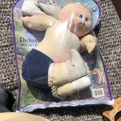 Cabbage Patch Doll With Extra Shoes Needs Clothes 