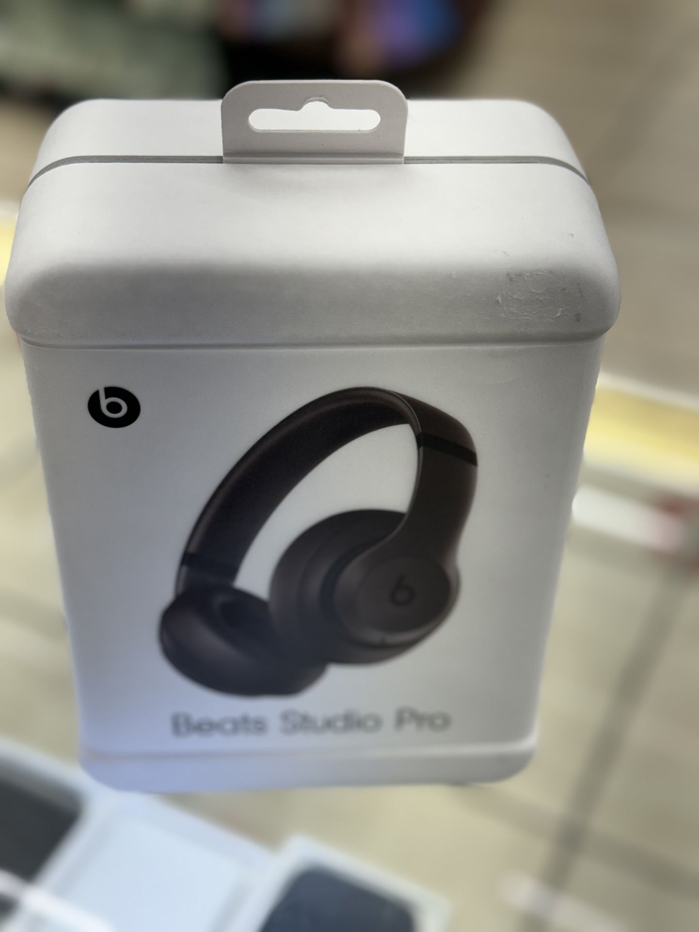 Brand New Beats Studio Pro 🔥⌚️🖥️📱on Sale 🔥⌚️🖥️📱
