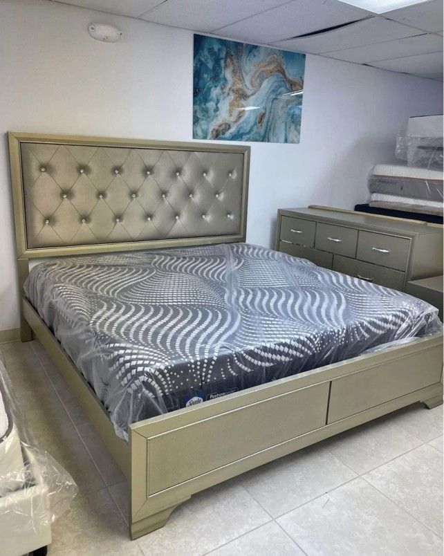 King Gold Bed