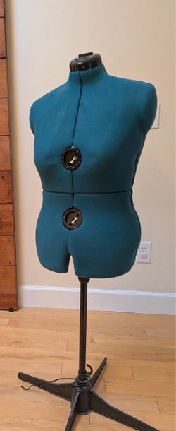 Adjustable Sewing Dress Form