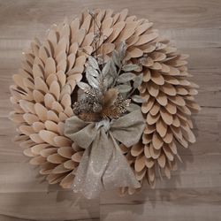 Beautiful Wooden Wreath 