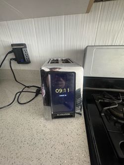 Revolution Toaster with Touchscreen Display