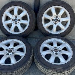 Mini Cooper Clubman 16 inch wheels with good tires 4 on 100mm-