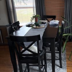 Talk Table And Chairs