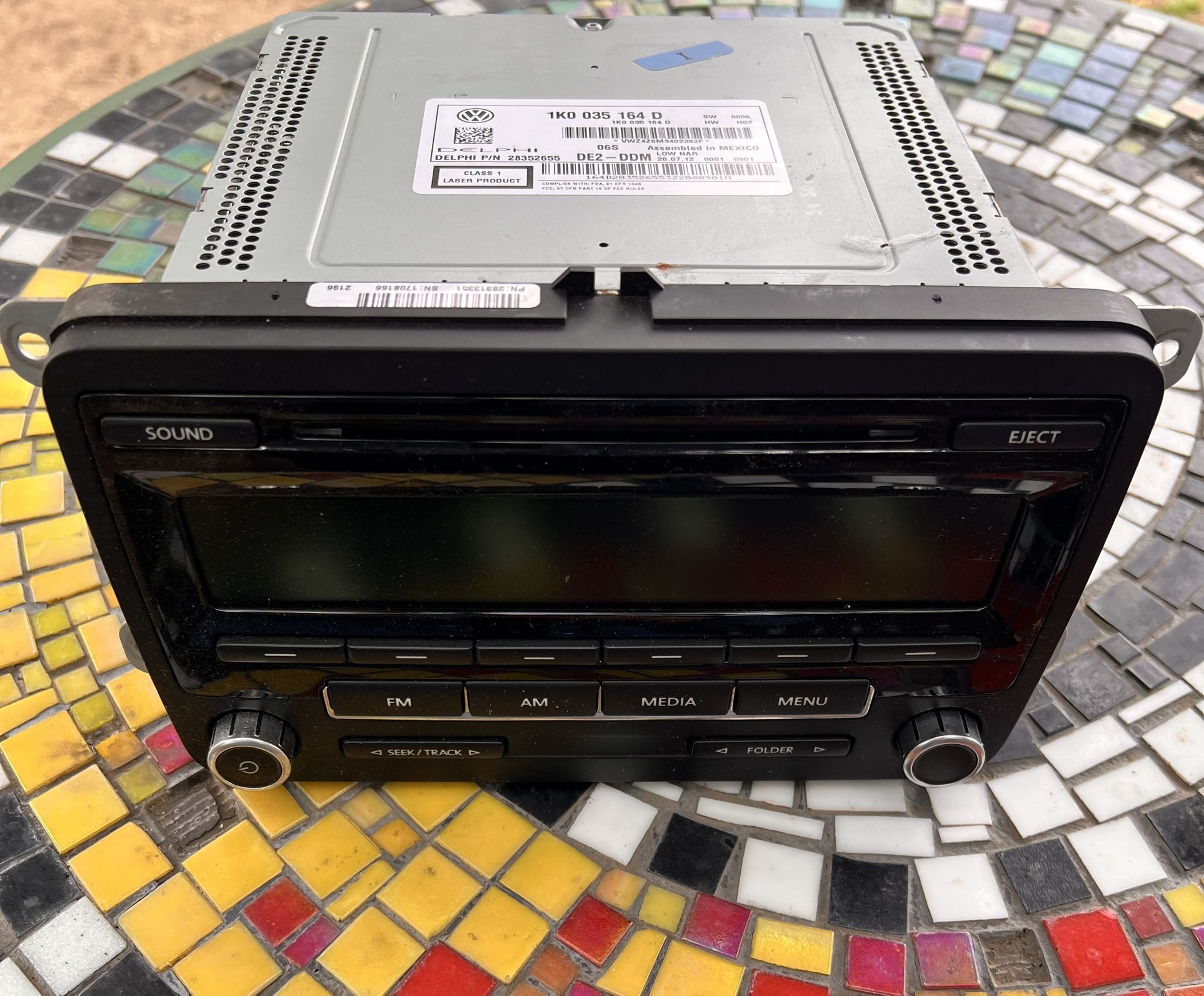 Delphi Cd Player And Radio