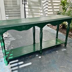 Console Table - Beautiful green 
