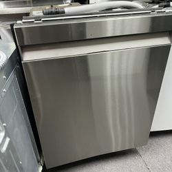 Samsung Dishwasher 24” 