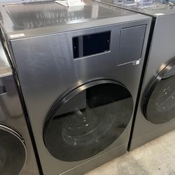 Samsung Bespoke 5.3 Cu All In One Washer + Dryer Combo