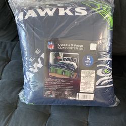 Queen 5-Piece Seahawks Comforter Set