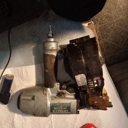 Hitachi NV65AH2 2-1/2" coil siding nailer