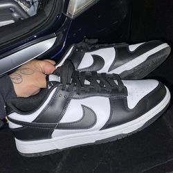 Black & White Nike Dunk sz 8.5