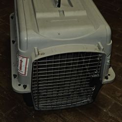 Petmate Animal Carrier