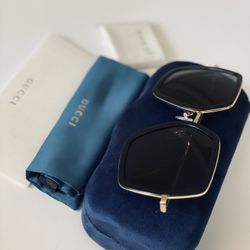 NWT  GUCCI GG0106S 001 SQUARE WOMEN’S SUNGLASSES GUCCI