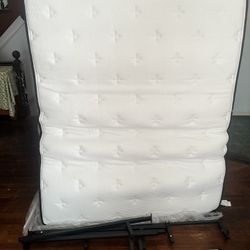 Zinus Queen Eurotop Mattress