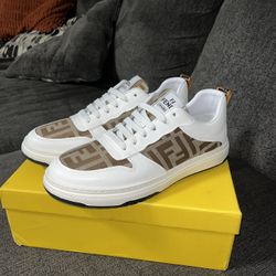 Fendi Sneakers