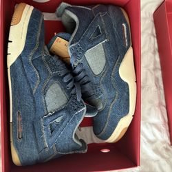 Jordan 4 Levi’s 