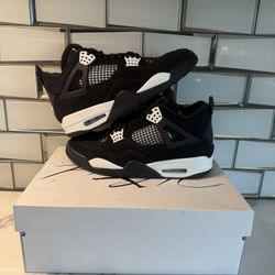 Jordan 4 White Thunder