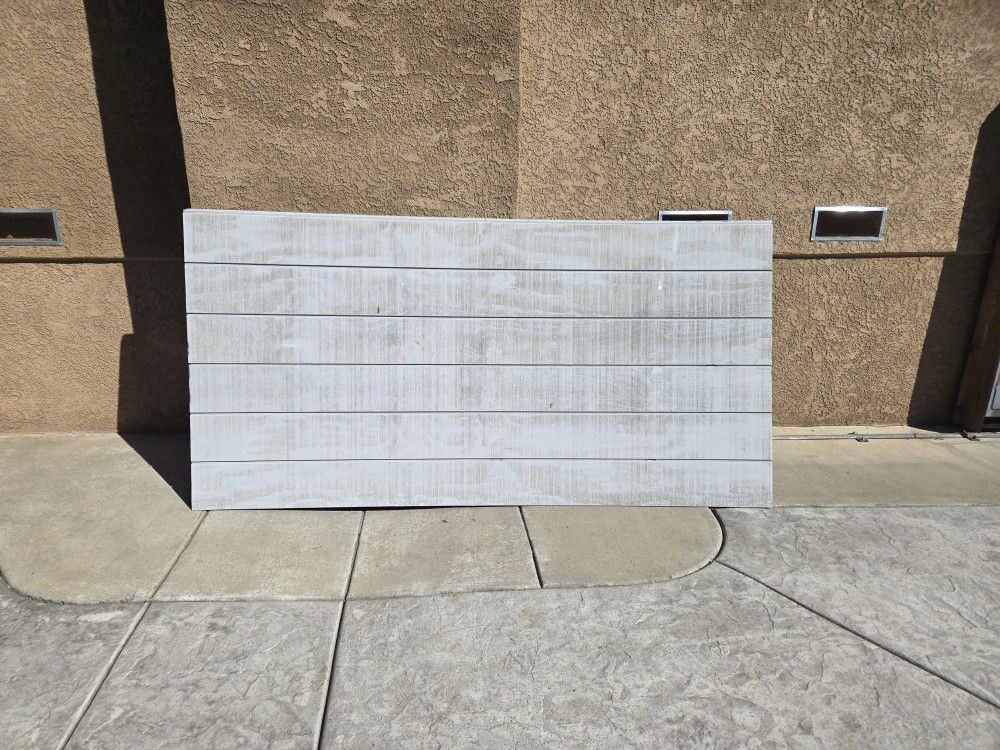 T111 Wood Siding