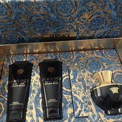Versace Dylan Blue Small