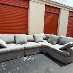 Gray Modern Sectional Couch (FREE DELIVERY)
