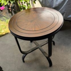 2 side or end tables