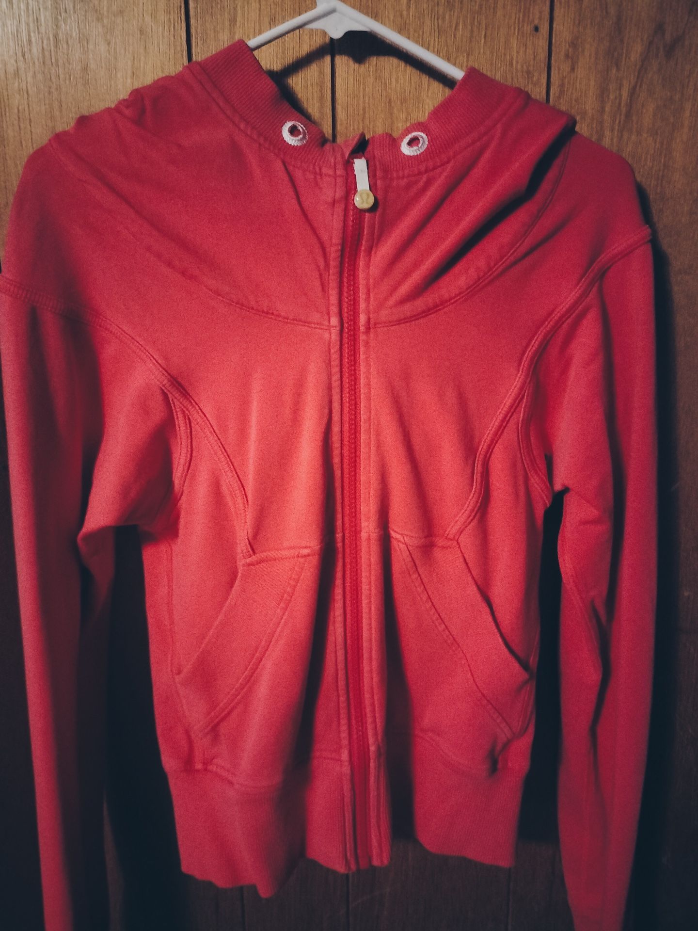 LULULEMON ATHLETICA ZIP HOODIE