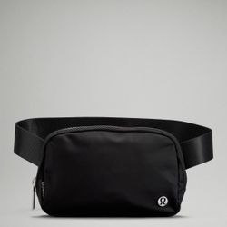 Lululemon Crossbody 