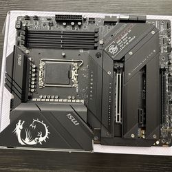 MSI Z790 Carbon Wifi