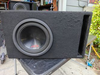Alpine Type R 10 in custom ported box