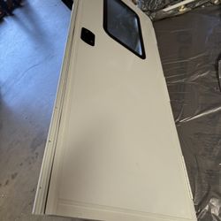 Lippert V0 00 14 95 85 RV Trailer Camper 30" x 72" Right RH Side Square Entry Door
