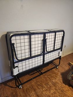 Folding Bed with Mattress