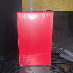 Baccarat Rouge 540 Extrait de Perfum. It Is 100ml And Is Long Lasting And Great Sent To It And I Al Willing To Do 220$.